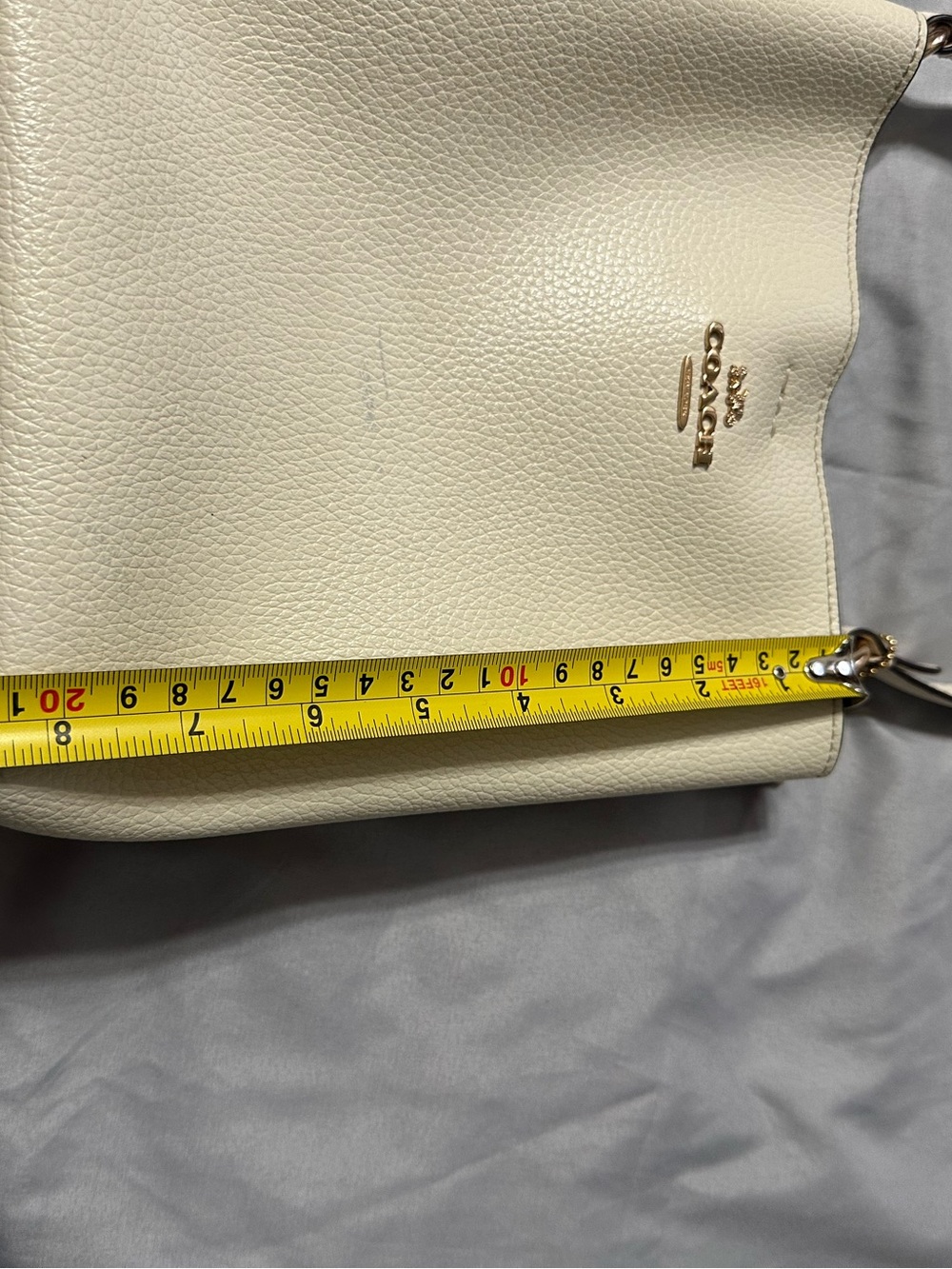 COACH HANDBAG - Picture 9 of 14